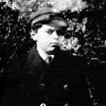1934: szkolny mundurek